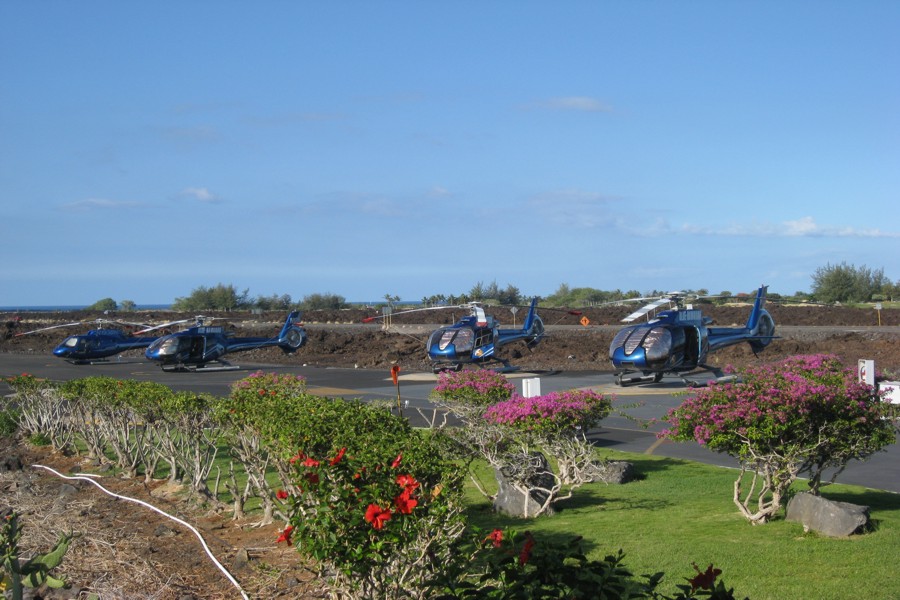 ../image/blue hawaiian heliport near waikoloa.jpg